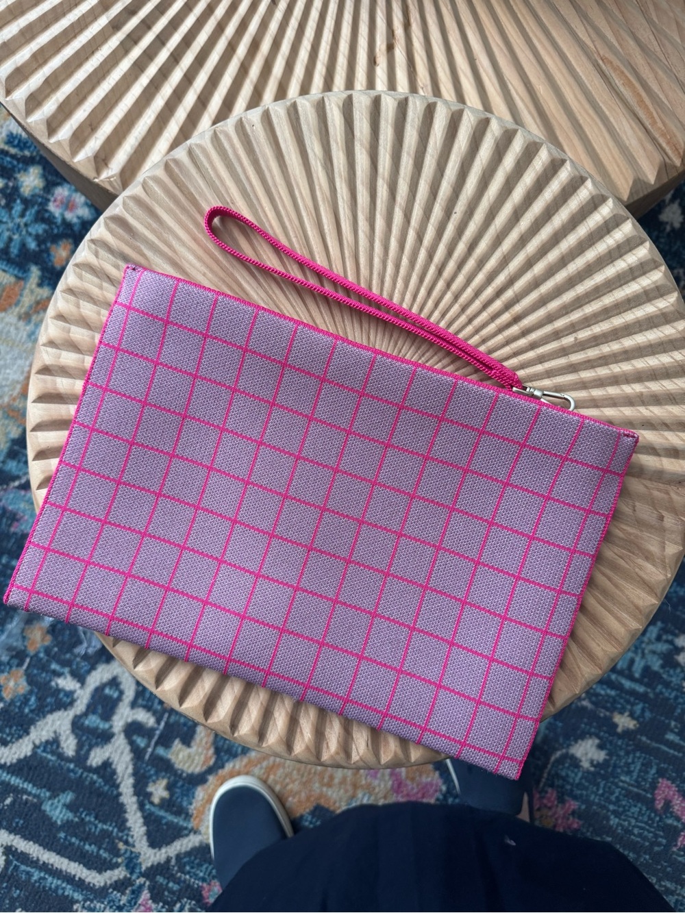 Rothy’s Signature The Wristlet Clutch Pouch in Pink Windowpane Retired Color - Picture 6 of 7